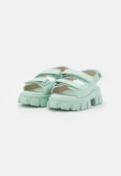 Nly by Nelly CHUNKY Plateausandalette in Mint für Damen | Trendige Plateausandalen -Nly by Nelly Verkaufsladen f52f7a849d7a462fa741d8b651e9b460