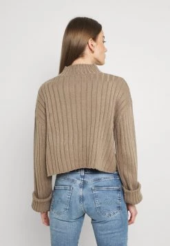 Nly by Nelly Strickpullover Damen - Cropped Turtle Neck Pullover in Taupe -Nly by Nelly Verkaufsladen f62a6cac69564937bed33fdbcb9a78ff